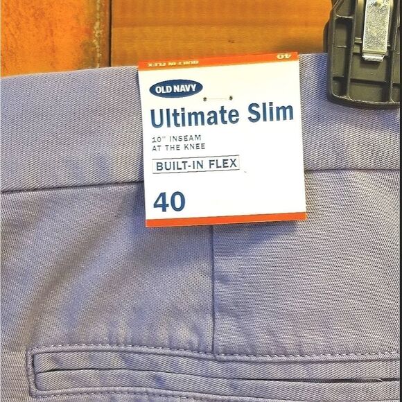 Old Navy Men's Slim Ultimate Built-in Flex Shorts - Picture 4 of 6